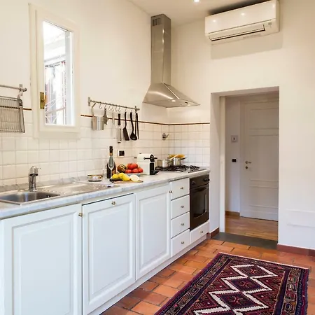 Bargello Terrace Apartment *